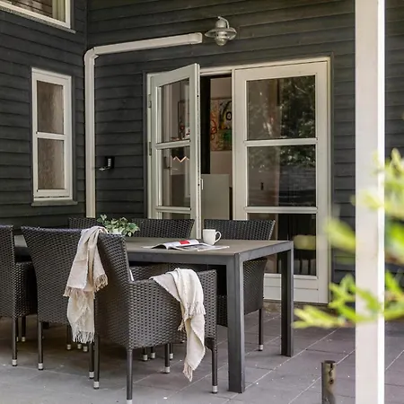 Semesterbostad Beautiful In With Sauna